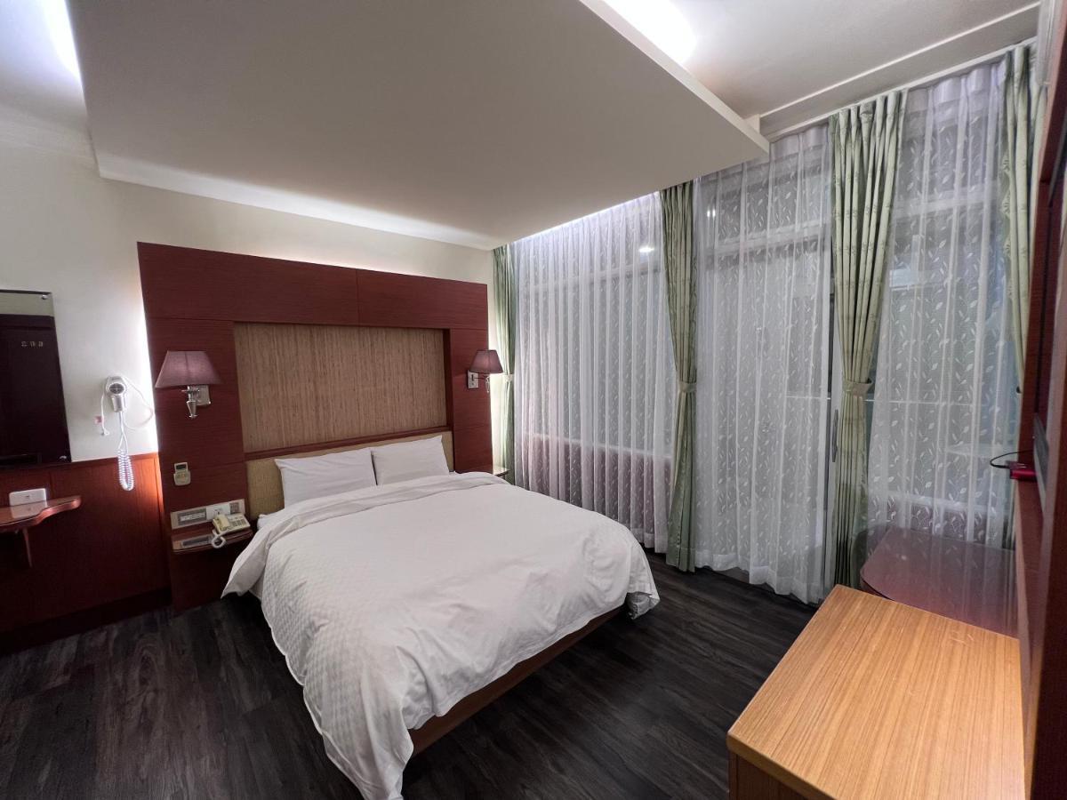 Ying Su Health Spa Hotel Renai Exterior photo